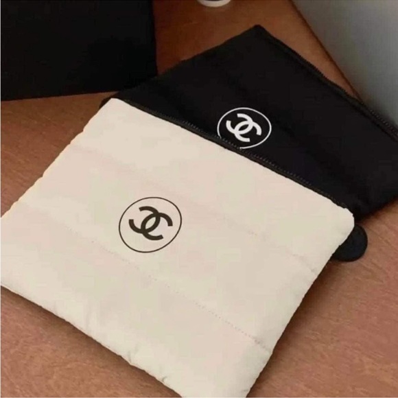 Accessories - White Chanel Puffy Cosmetic Pouch
